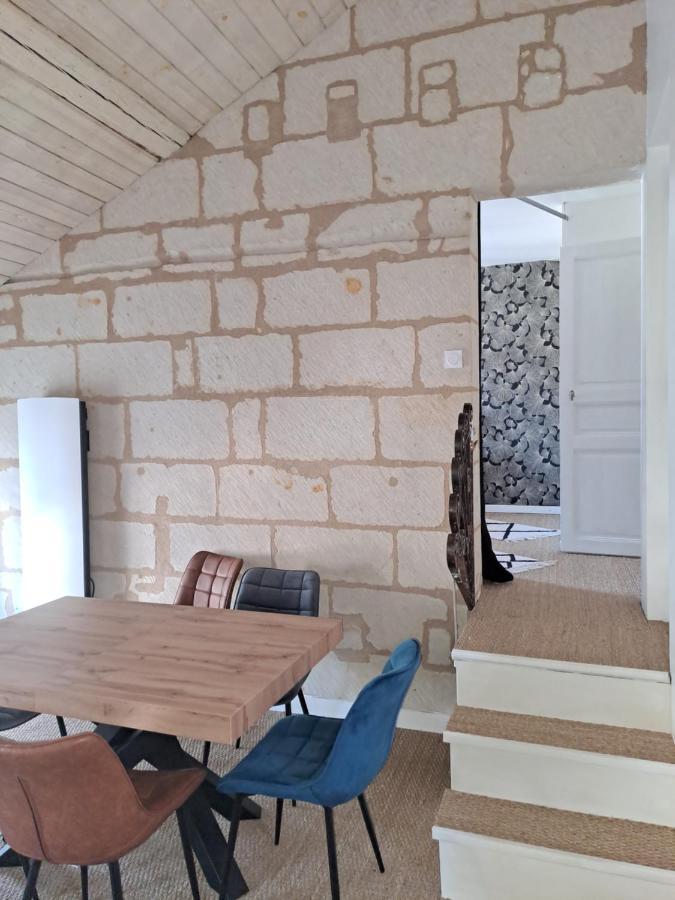 Atypique Saumur 80 M2 Joli Appartement 2 A 7 Pers Familial Renove Entier 3 Chambres Hyper Centre Zewnętrze zdjęcie